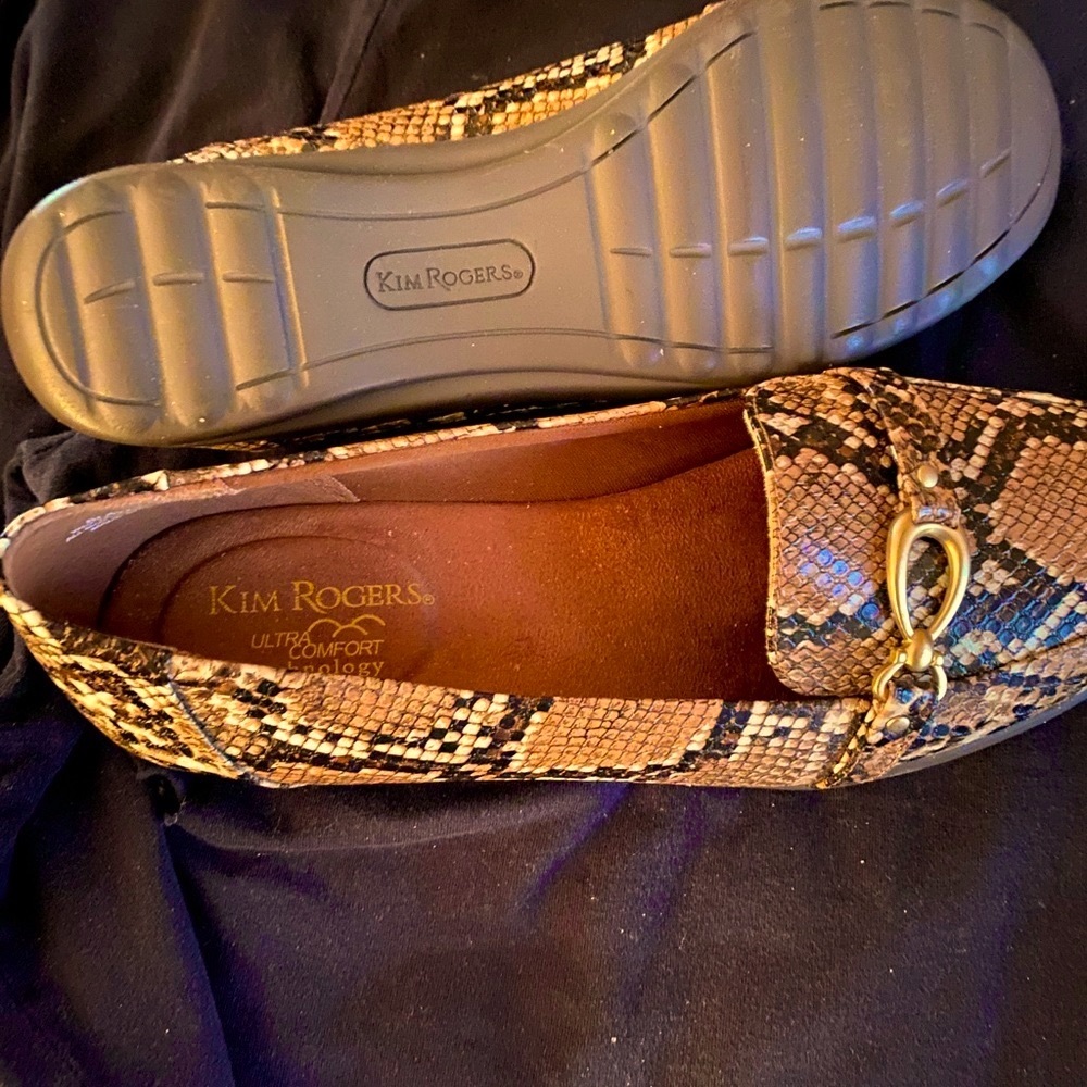 Kim Rogers flats, size 9